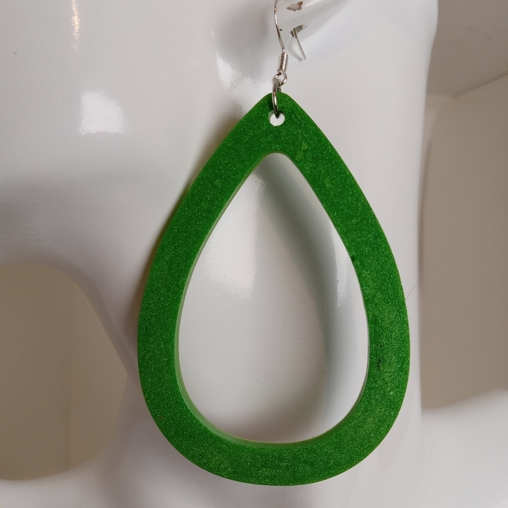 Vibrant Green Teardrop Earrings